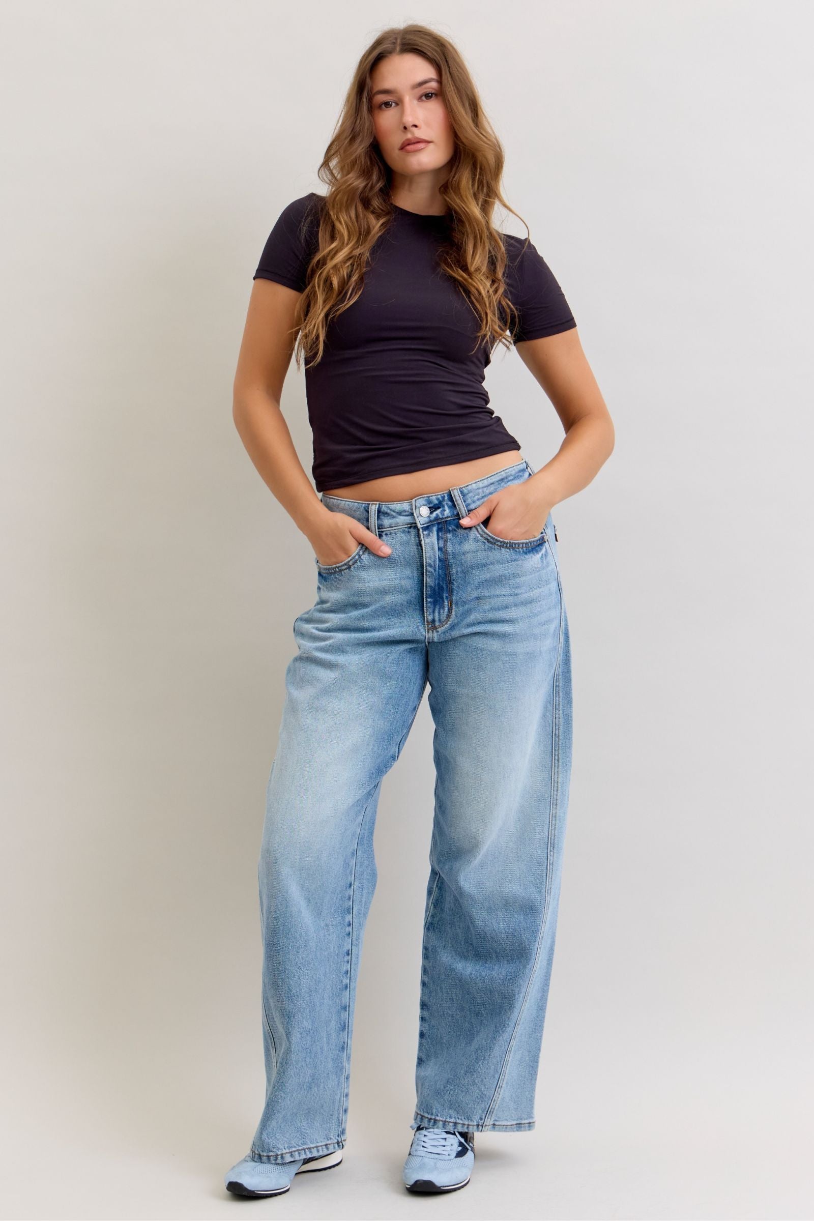Khloe Rigid Magic Twisted Side Seam Jean