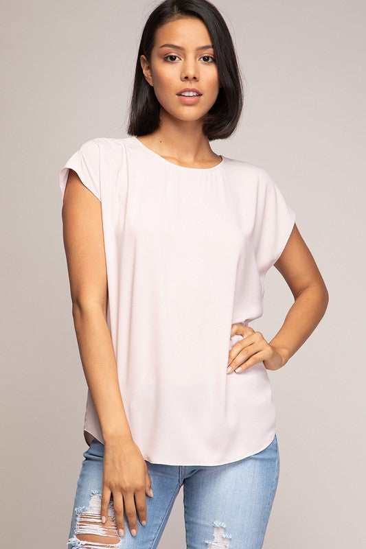 BLOUSE WITH BACK PLEAT