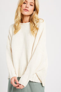 OPEN BACK ROUND NECK SWEATER