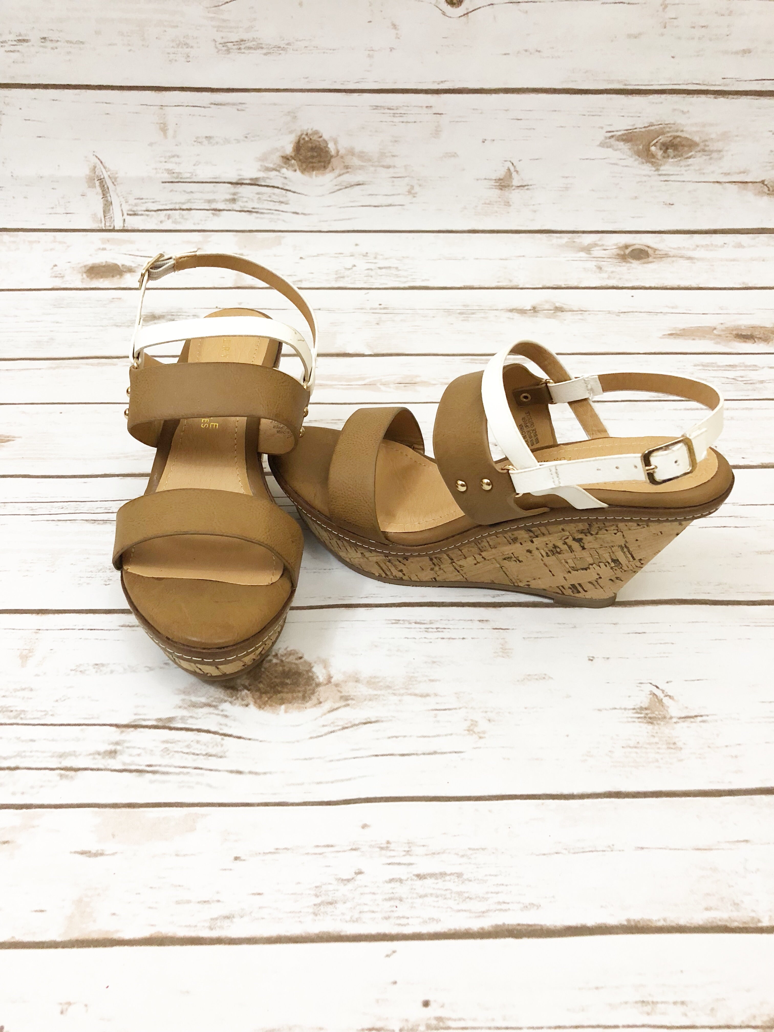 Brown Cork Wedge