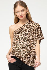 Leopard print one-shoulder top